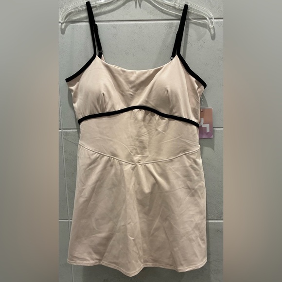 JoyLab Other - NWT JoyLab Active Dress Beige With Black Detail Strappy Sleeves Size L
